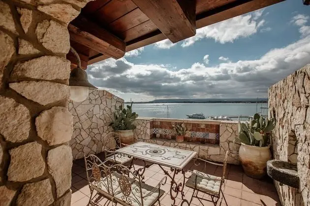 Romantic Süit, Teras, Deniz Manzaralı