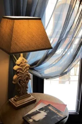 Üç Kişilik Oda