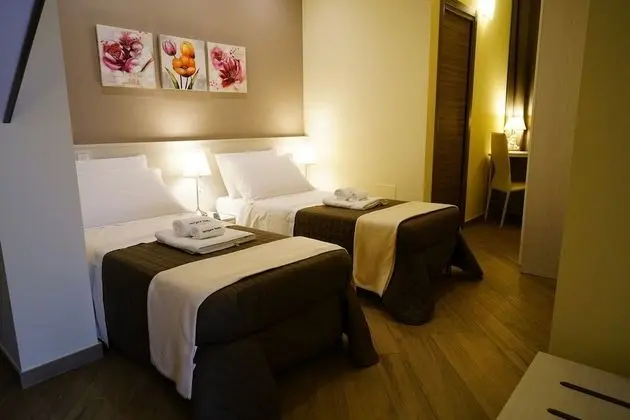 Tek Büyük veya İki Ayrı Yataklı Oda