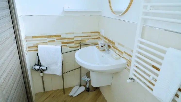 Tek Büyük veya İki Ayrı Yataklı Oda