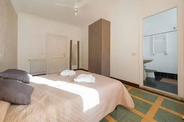 Tek Büyük veya İki Ayrı Yataklı Oda