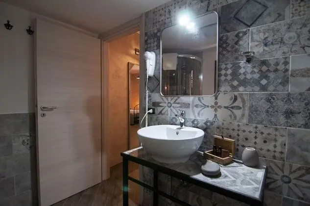 Elite Üç Kişilik Oda, Şehir Manzaralı (Barone Room Elite)