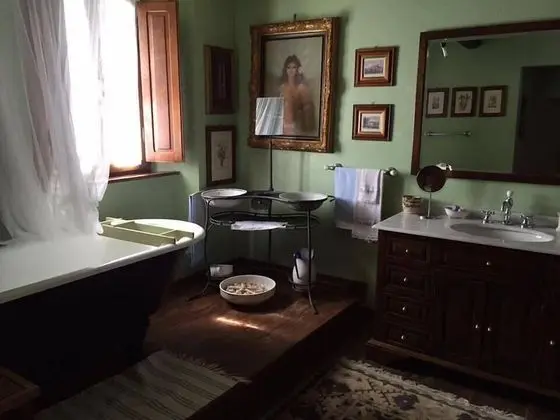 Deluxe Tek Büyük veya İki Ayrı Yataklı Oda, Özel Banyo (External)