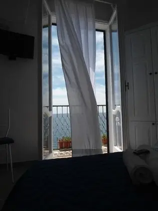 Tek Büyük Yataklı Oda, Deniz Manzaralı