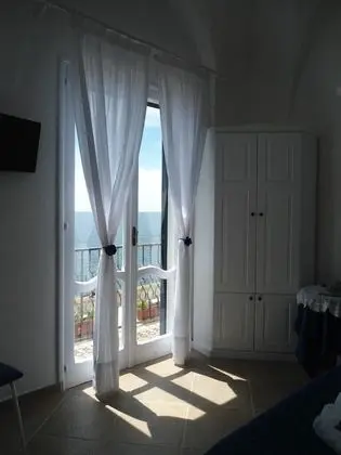 Tek Büyük Yataklı Oda, Deniz Manzaralı