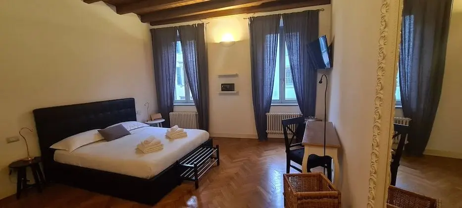 Superior Tek Büyük Yataklı Oda
