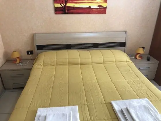 Tek Büyük Yataklı Oda