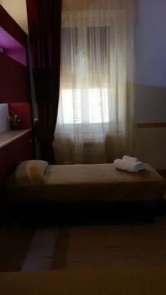 İki Ayrı Yataklı Oda
