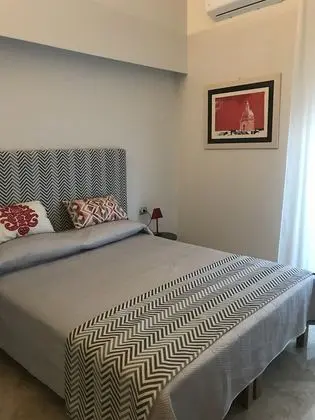 Tek Büyük Yataklı Oda (Sandra)