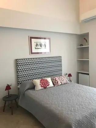 Tek Büyük Yataklı Oda (Sandra)