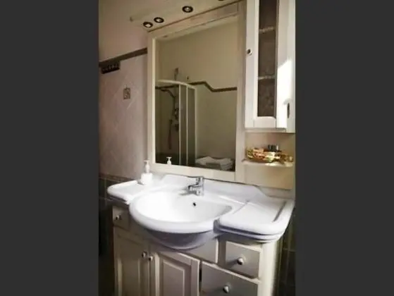 Üç Kişilik Oda, Özel Banyo (External)