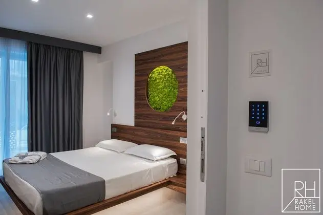 Deluxe Tek Büyük Yataklı Oda, Balkon (Wasabi)