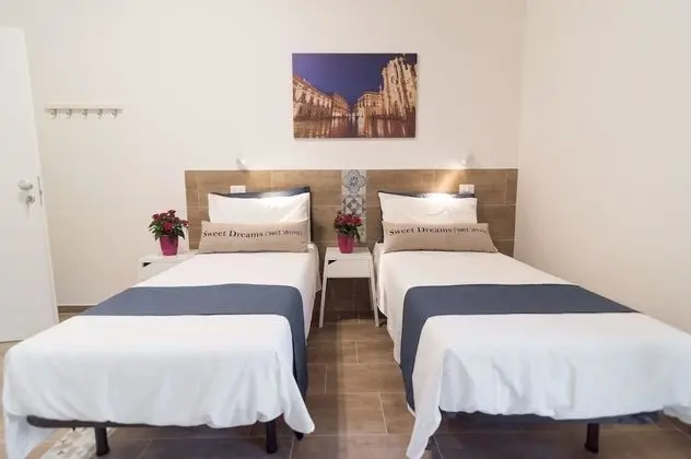 Tek Büyük veya İki Ayrı Yataklı Oda, Özel Banyo