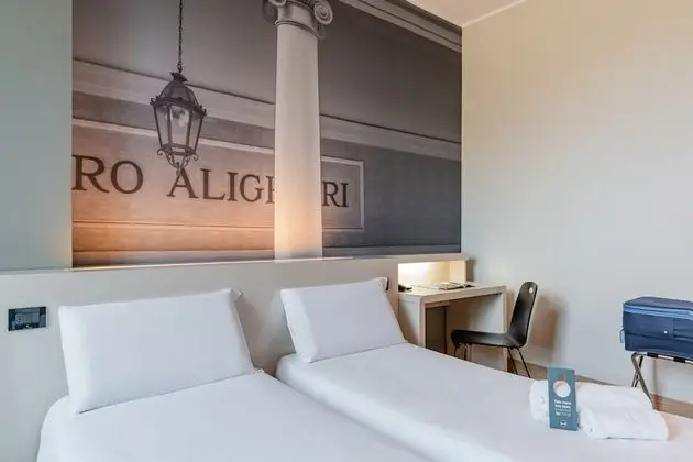 İki Ayrı Yataklı Oda, Sigara İçilmez