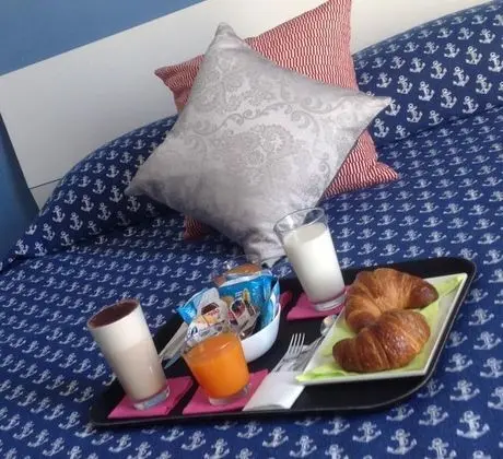 Deluxe Dört Kişilik Oda