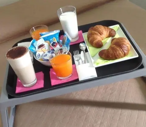 Economy Tek Büyük veya İki Ayrı Yataklı Oda