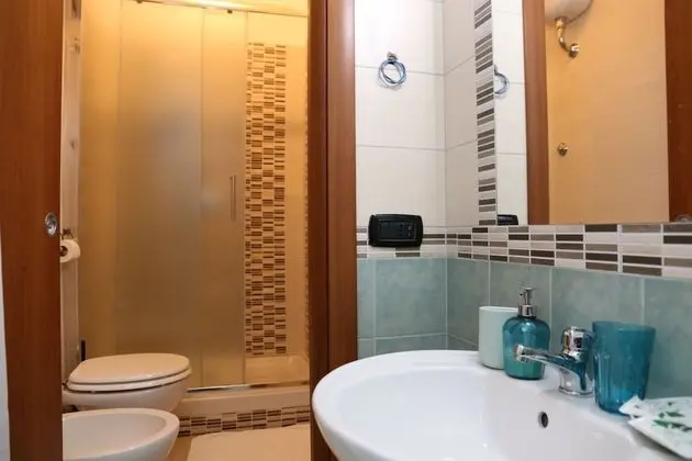 Economy Tek Büyük veya İki Ayrı Yataklı Oda