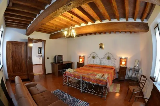 Family Tek Büyük Yataklı Oda