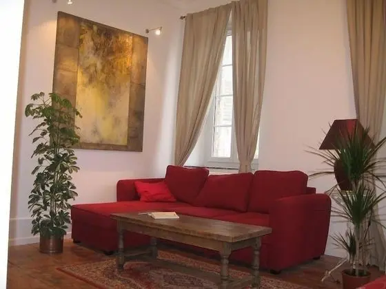 Comfort Tek Büyük Yataklı Oda, 1 Büyük (Queen) Boy Yatak, Sigara İçilmez, Bahçe Manzaralı