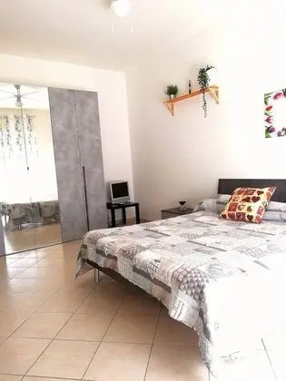 Panoramic Tek Büyük Yataklı Oda