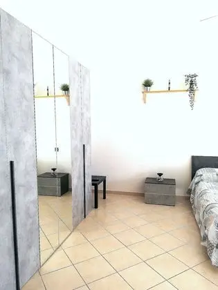 Panoramic Tek Büyük Yataklı Oda