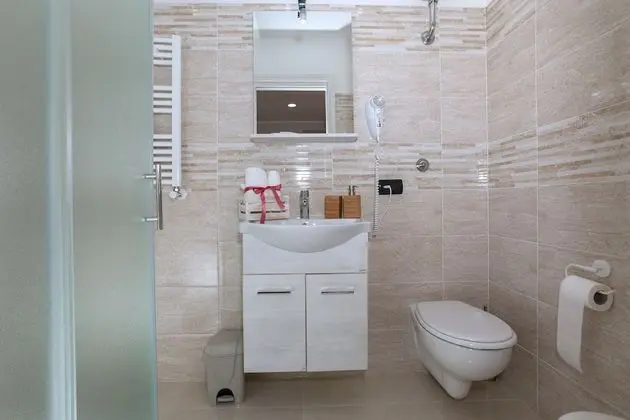 Standard Tek Büyük Yataklı Oda, Balkon (Orchidea)