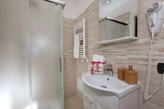 Standard Tek Büyük Yataklı Oda, Balkon (Orchidea)