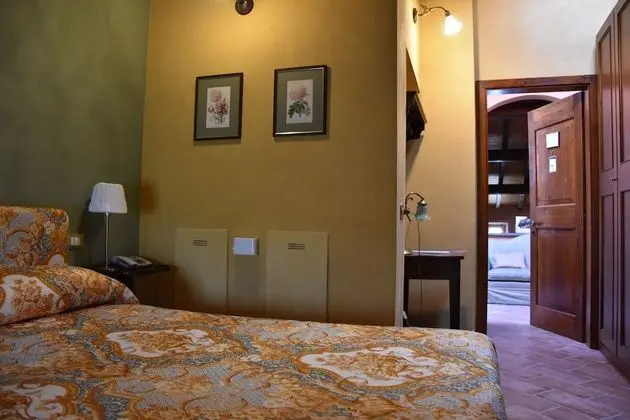 Classic Tek Büyük veya İki Ayrı Yataklı Oda, Sigara İçilmez, Bahçe Manzaralı