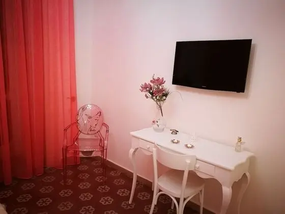 Üç Kişilik Oda, Ortak Banyo