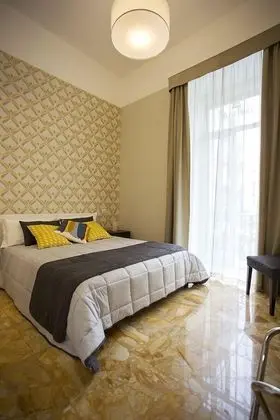 Comfort Tek Büyük Yataklı Oda