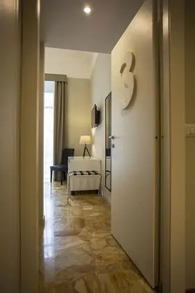 Comfort Tek Büyük Yataklı Oda