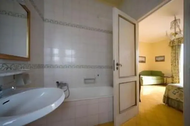 Dört Kişilik Oda, Balkon, Deniz Manzaralı