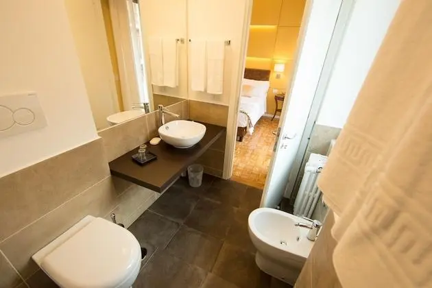 Tek Büyük Yataklı Oda, Banyolu/Duşlu (Mediterranean Lounge)