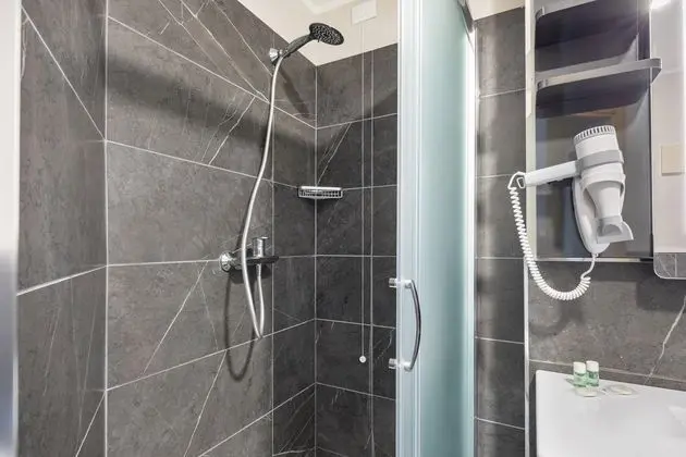 Standard Tek Büyük Yataklı Oda, Sigara İçilmez