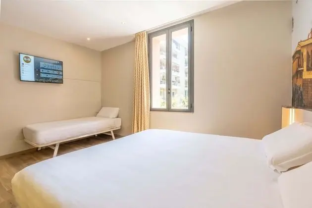 Standard Üç Kişilik Oda, Sigara İçilmez