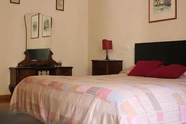 Tek Büyük Yataklı Oda, Balkon