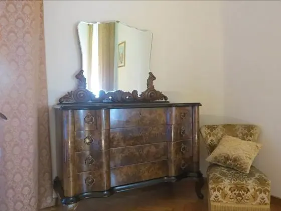 Tek Büyük Yataklı Oda, Balkon