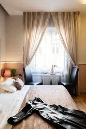 Deluxe Tek Büyük Yataklı Oda, Sıcak Su Küveti (Breakfast at Navona Street Hotel)