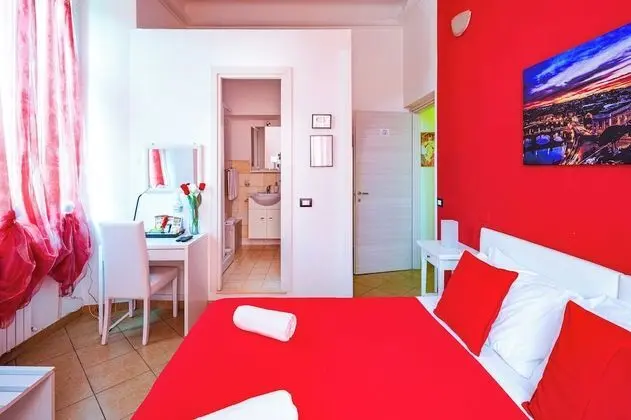 Tek Büyük veya İki Ayrı Yataklı Oda, Banyolu/Duşlu (3 pax)