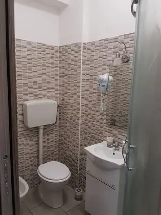 Comfort Tek Büyük Yataklı Oda, Avlu Manzaralı