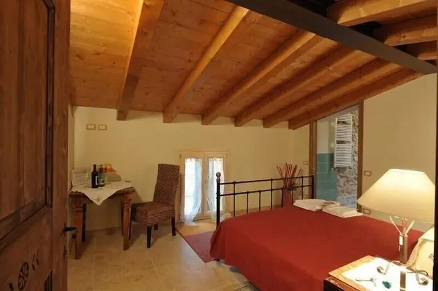 Romantic Tek Büyük Yataklı Oda, Özel Banyo, Dağ Yamacı
