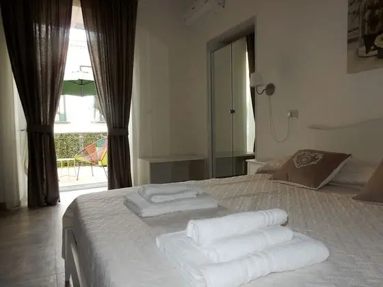 Comfort Tek Büyük Yataklı Oda, Teras, Şehir Manzaralı