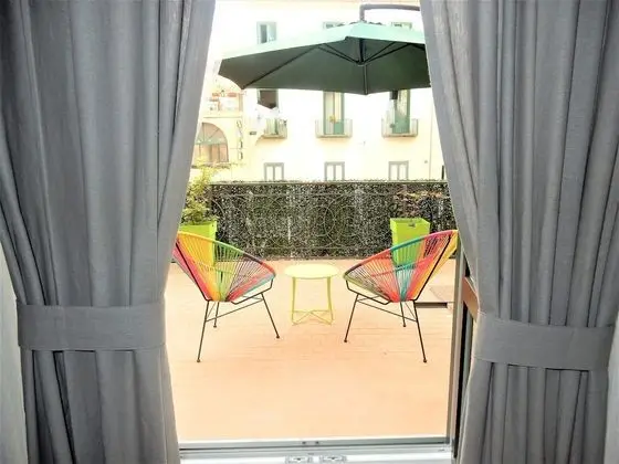 Comfort Tek Büyük Yataklı Oda, Teras, Şehir Manzaralı