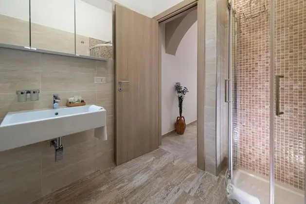 Exclusive Tek Büyük veya İki Ayrı Yataklı Oda, Teras, Şehir Manzaralı