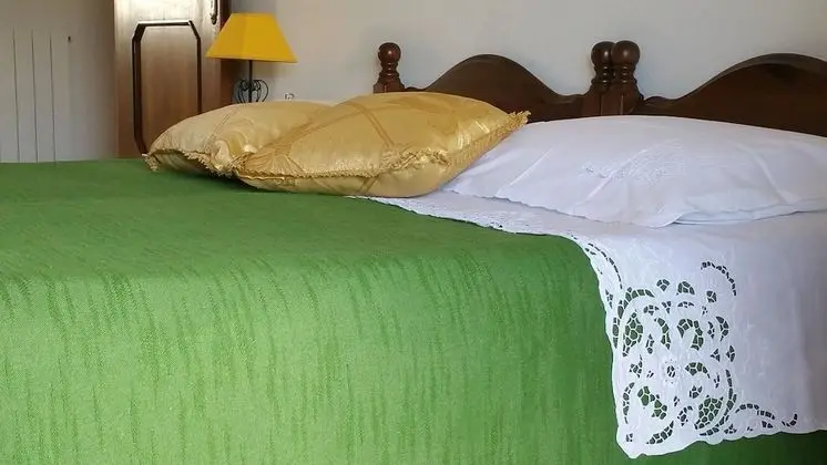 Tek Büyük Yataklı Oda, Dağ Manzaralı (Private External Bathroom)