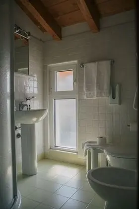 Basic Üç Kişilik Oda