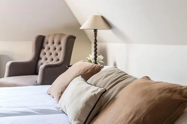 Deluxe Tek Büyük veya İki Ayrı Yataklı Oda, Avlu Manzaralı