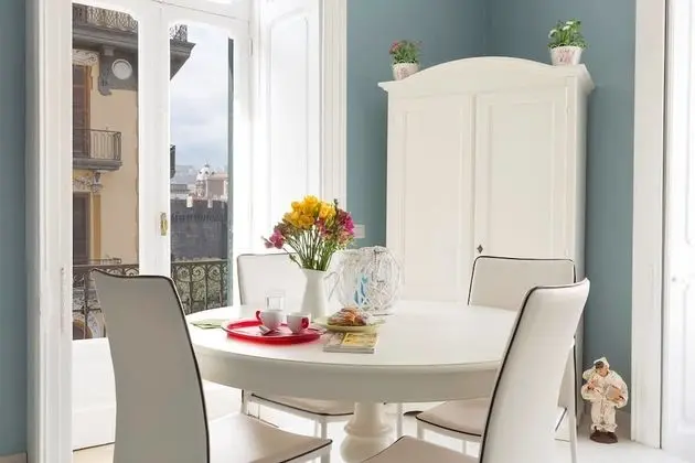 Deluxe Dört Kişilik Oda, Balkon, Şehir Manzaralı (Porta Capuana)