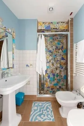 Deluxe Dört Kişilik Oda, Balkon, Şehir Manzaralı (Porta Capuana)