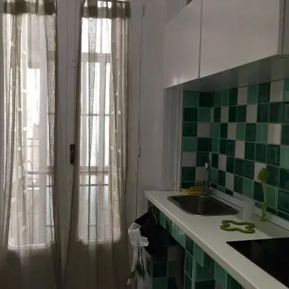 Deluxe Dört Kişilik Oda, Balkon, Şehir Manzaralı (Porta Capuana)